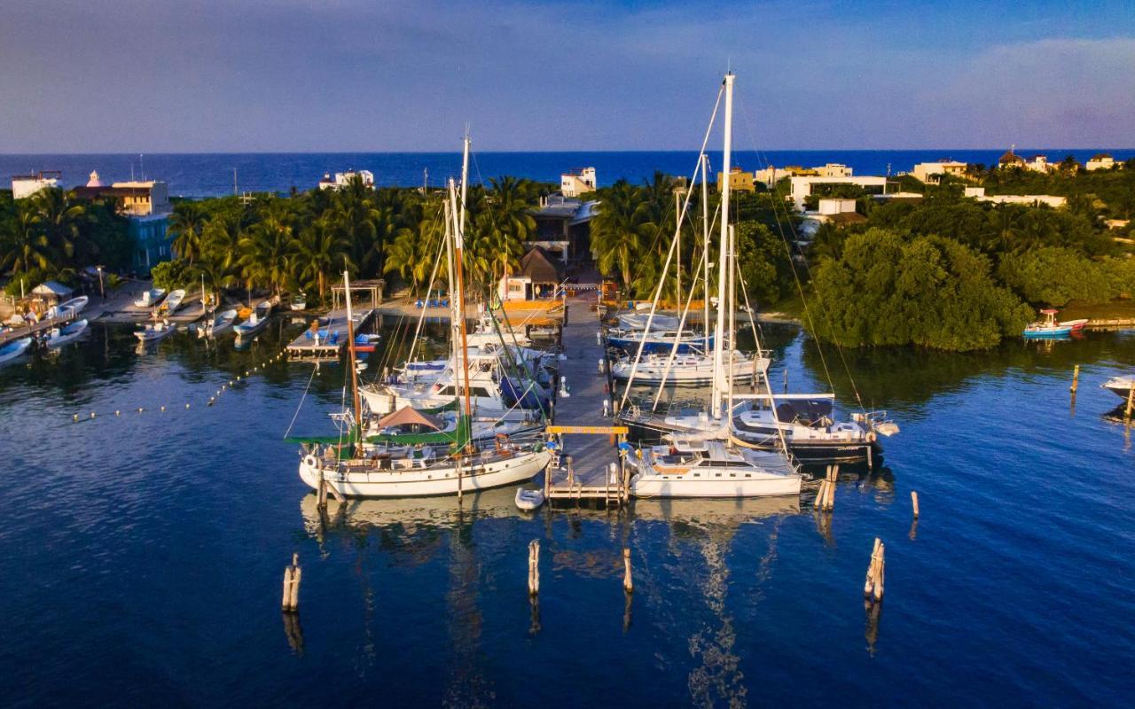 El Milagro Beach Hotel And Marina Isla Mujeres Buitenkant foto