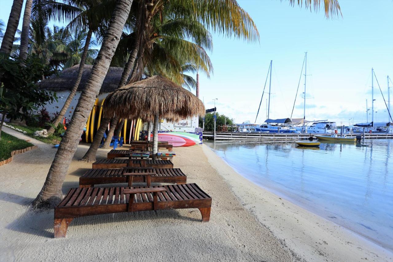 El Milagro Beach Hotel And Marina Isla Mujeres Buitenkant foto