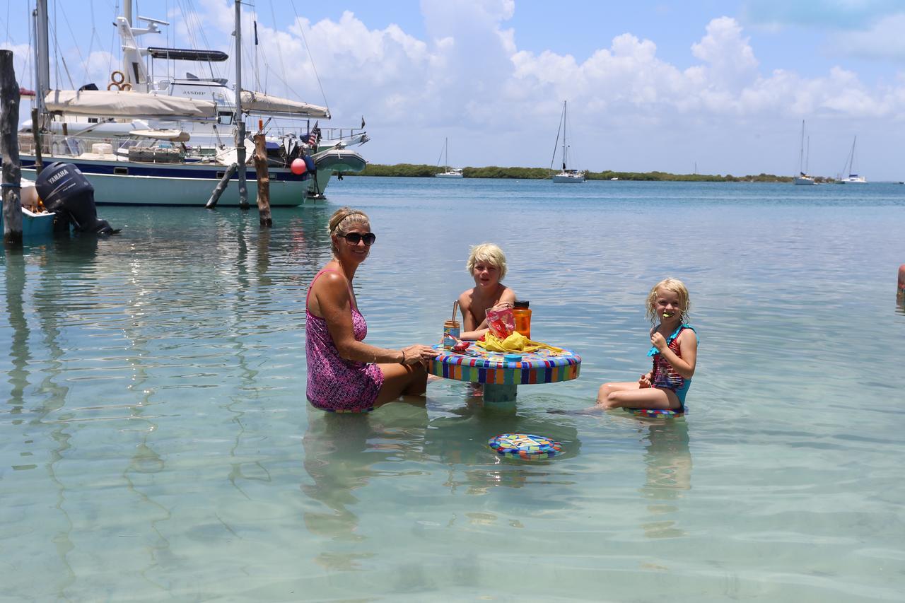 El Milagro Beach Hotel And Marina Isla Mujeres Buitenkant foto