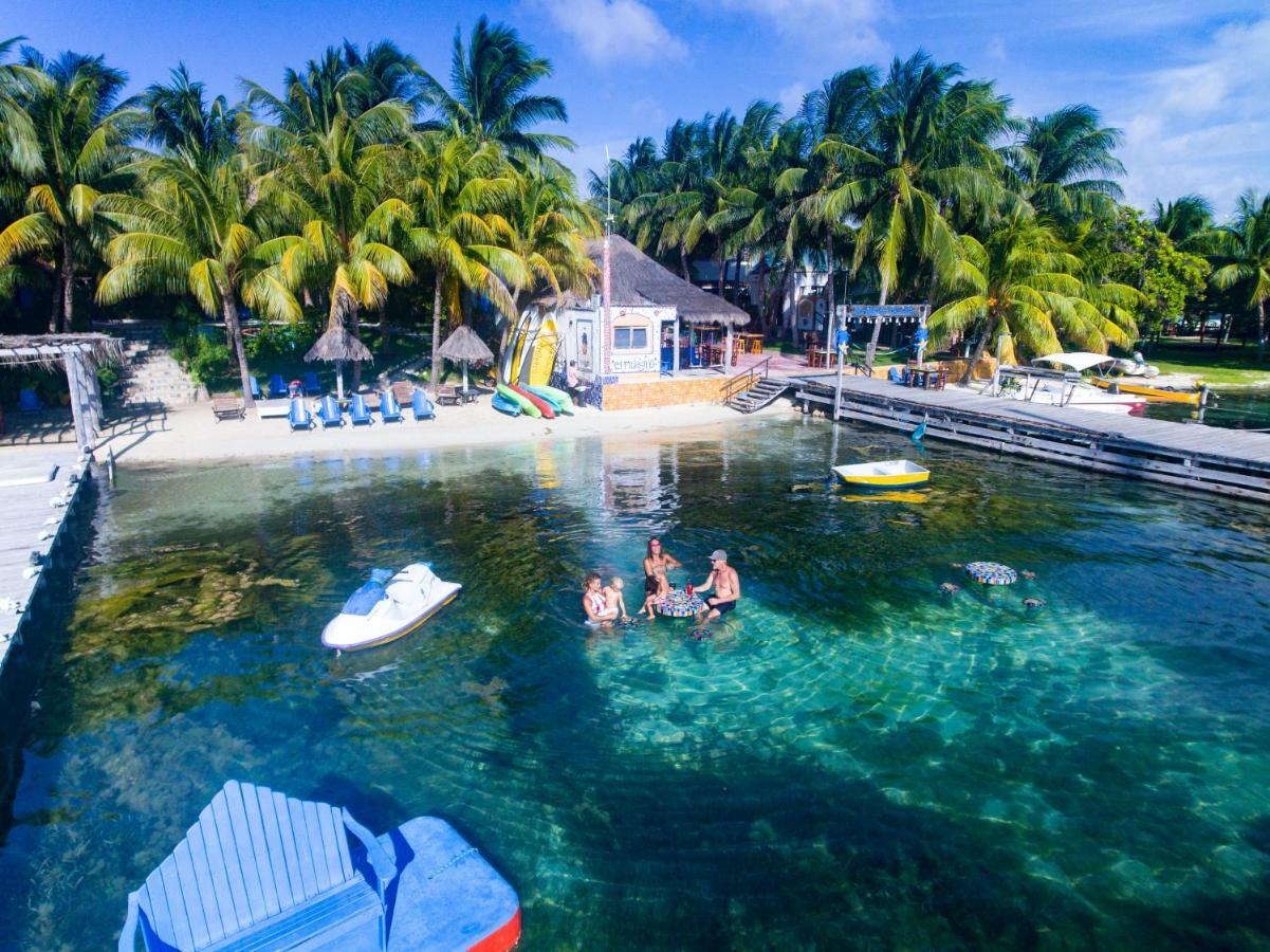 El Milagro Beach Hotel And Marina Isla Mujeres Buitenkant foto